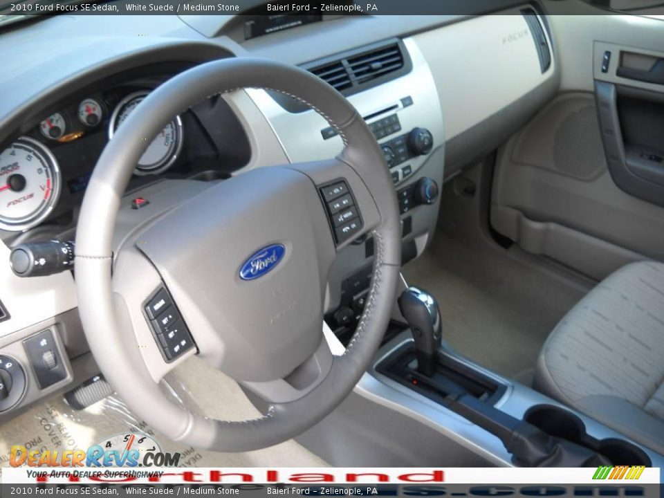 2010 Ford Focus SE Sedan White Suede / Medium Stone Photo #10