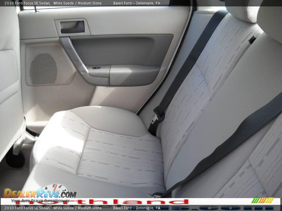 2010 Ford Focus SE Sedan White Suede / Medium Stone Photo #15