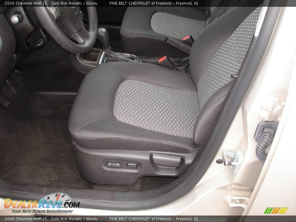 2009 Chevrolet HHR LT Gold Mist Metallic / Ebony Photo #8
