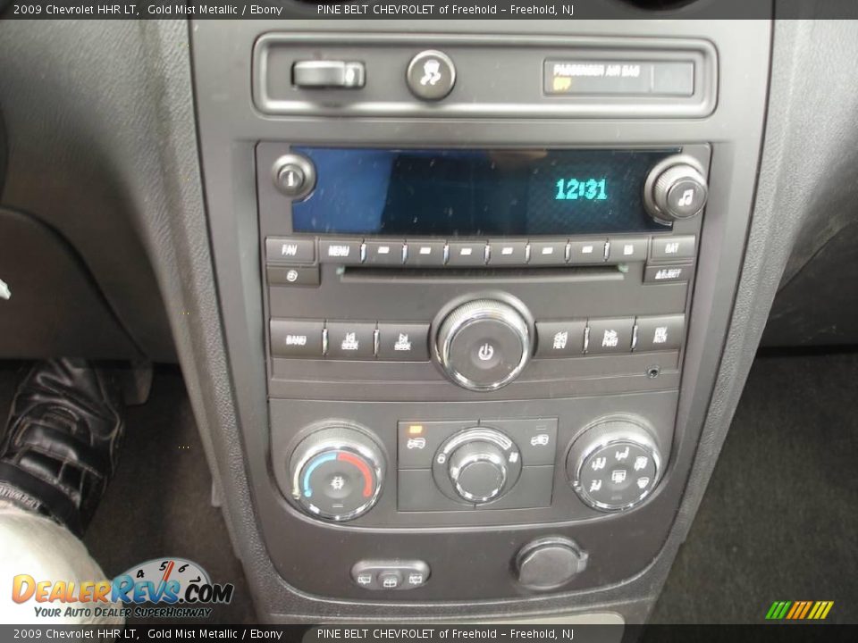 2009 Chevrolet HHR LT Gold Mist Metallic / Ebony Photo #13