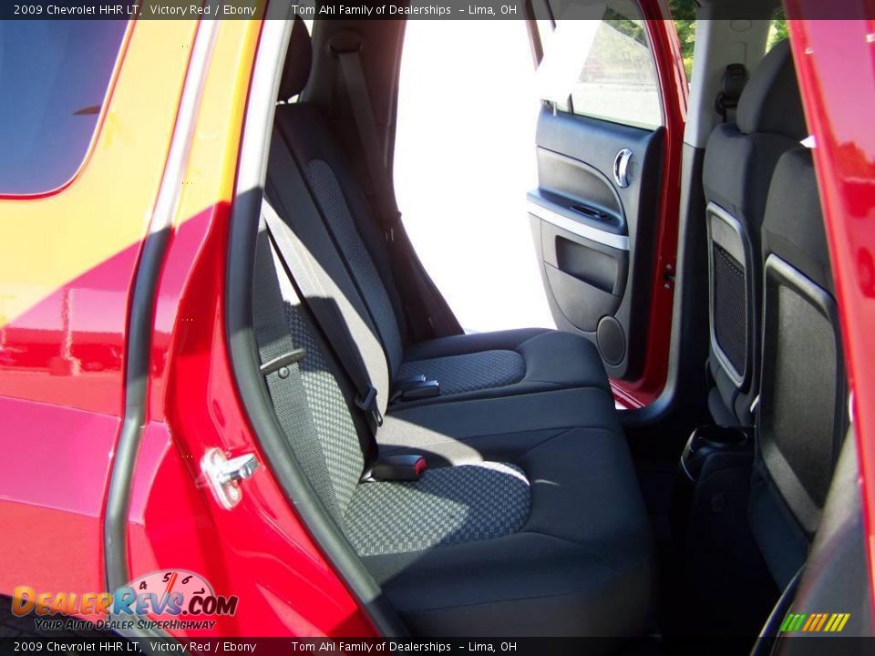 2009 Chevrolet HHR LT Victory Red / Ebony Photo #12