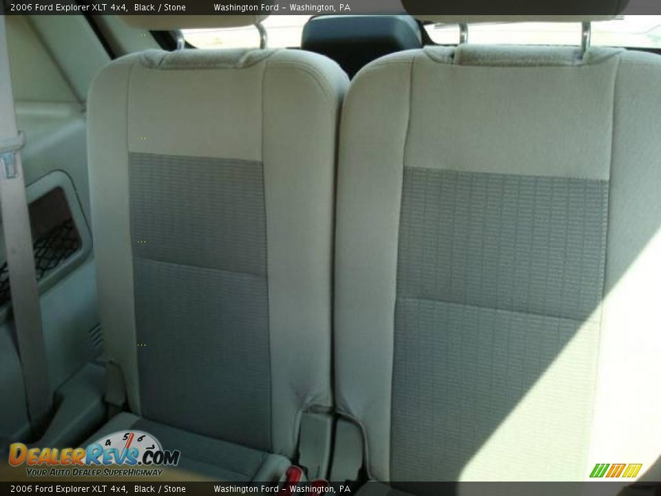 2006 Ford Explorer XLT 4x4 Black / Stone Photo #12