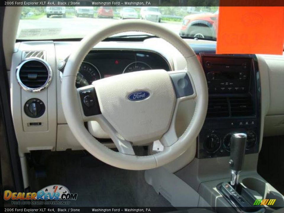 2006 Ford Explorer XLT 4x4 Black / Stone Photo #13