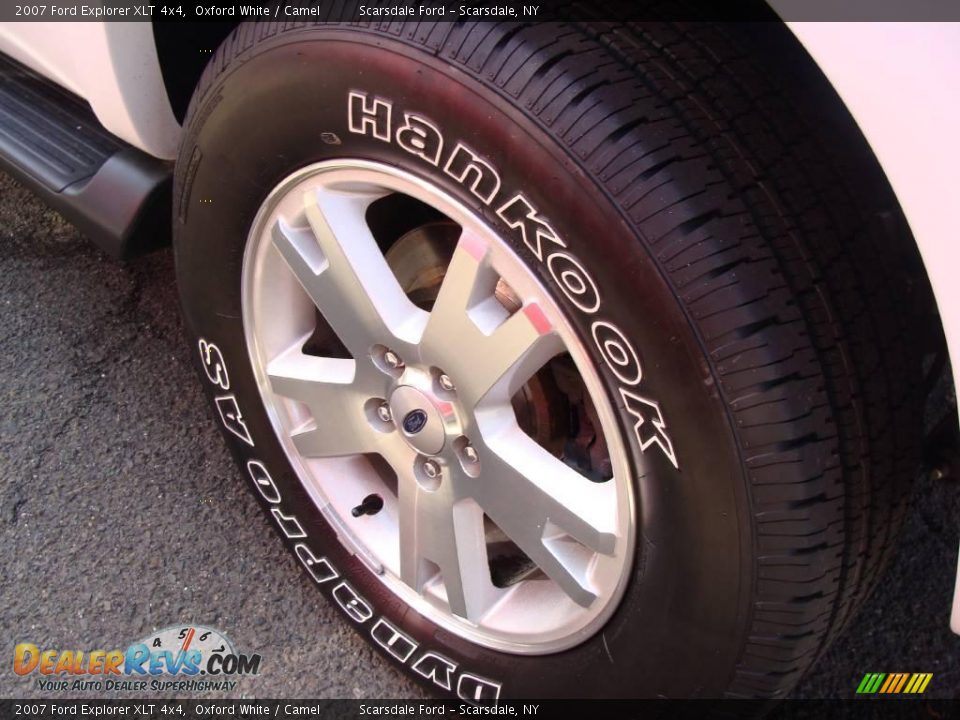 2007 Ford Explorer XLT 4x4 Oxford White / Camel Photo #7