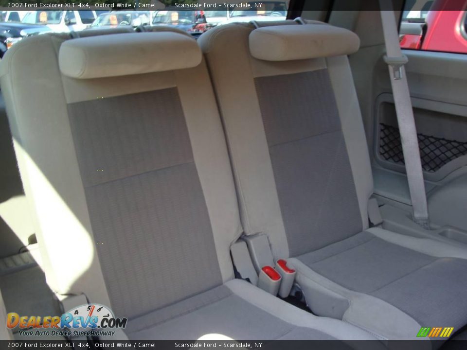 2007 Ford Explorer XLT 4x4 Oxford White / Camel Photo #16