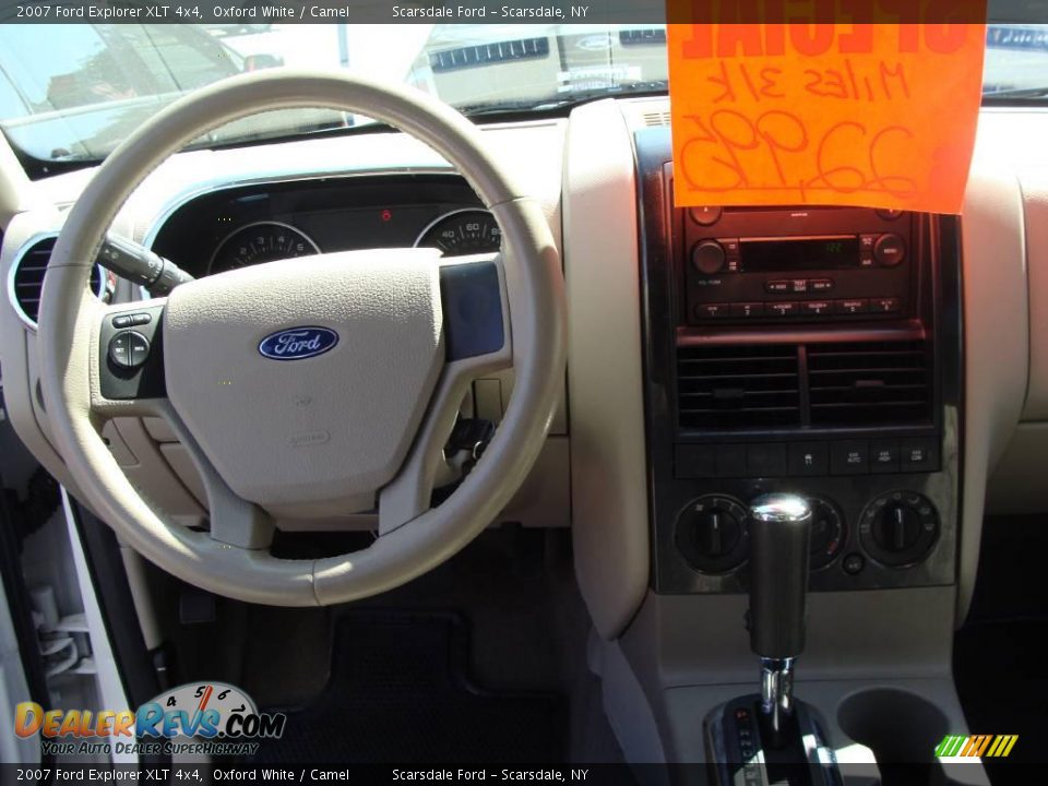 2007 Ford Explorer XLT 4x4 Oxford White / Camel Photo #18