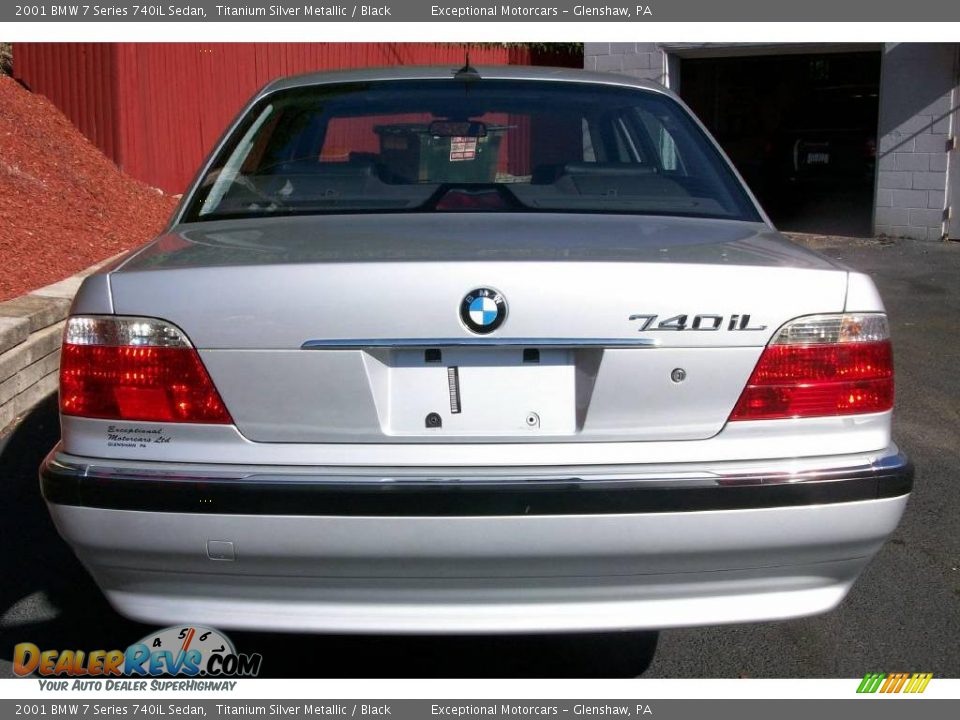 2001 BMW 7 Series 740iL Sedan Titanium Silver Metallic / Black Photo #4