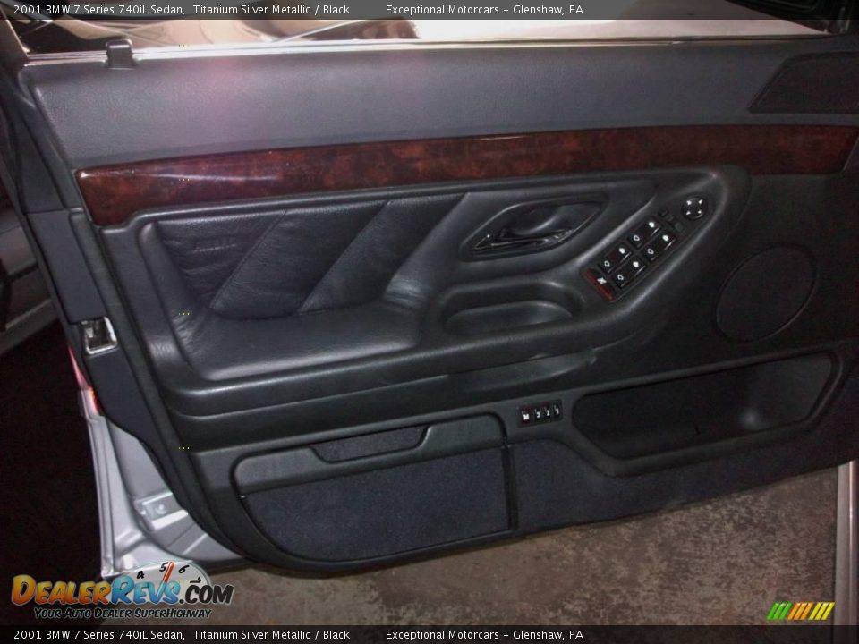 2001 BMW 7 Series 740iL Sedan Titanium Silver Metallic / Black Photo #16
