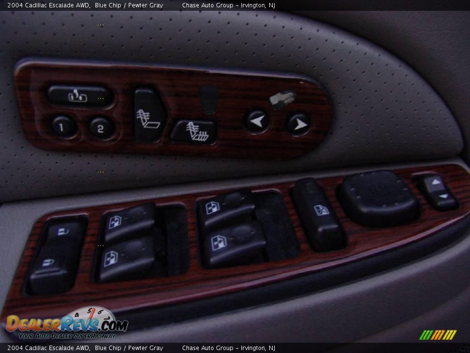 2004 Cadillac Escalade AWD Blue Chip / Pewter Gray Photo #32
