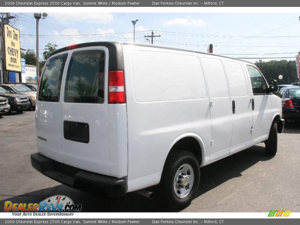 2009 Chevrolet Express 2500 Cargo Van Summit White / Medium Pewter Photo #5