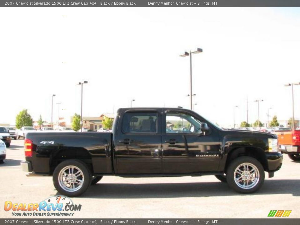 2007 Chevrolet Silverado 1500 LTZ Crew Cab 4x4 Black / Ebony Black Photo #5