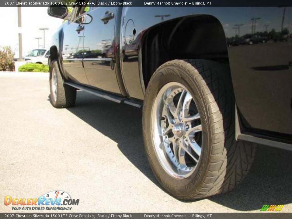 2007 Chevrolet Silverado 1500 LTZ Crew Cab 4x4 Black / Ebony Black Photo #8