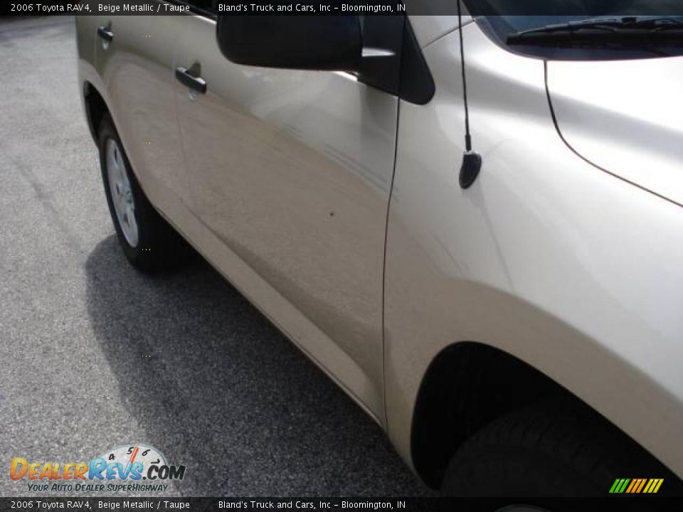 2006 Toyota RAV4 Beige Metallic / Taupe Photo #15