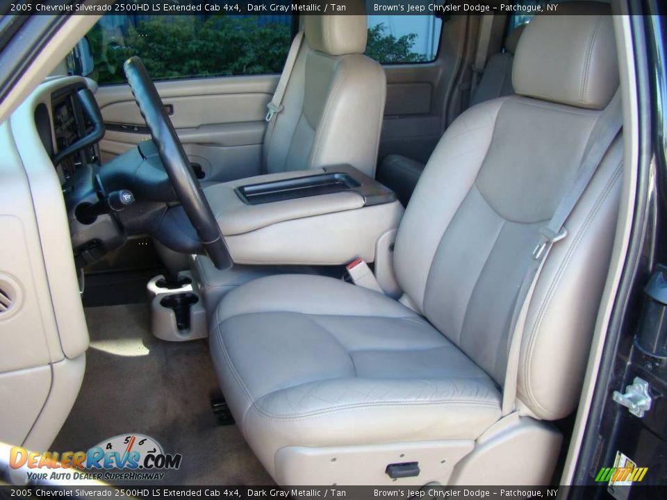2005 Chevrolet Silverado 2500HD LS Extended Cab 4x4 Dark Gray Metallic / Tan Photo #8