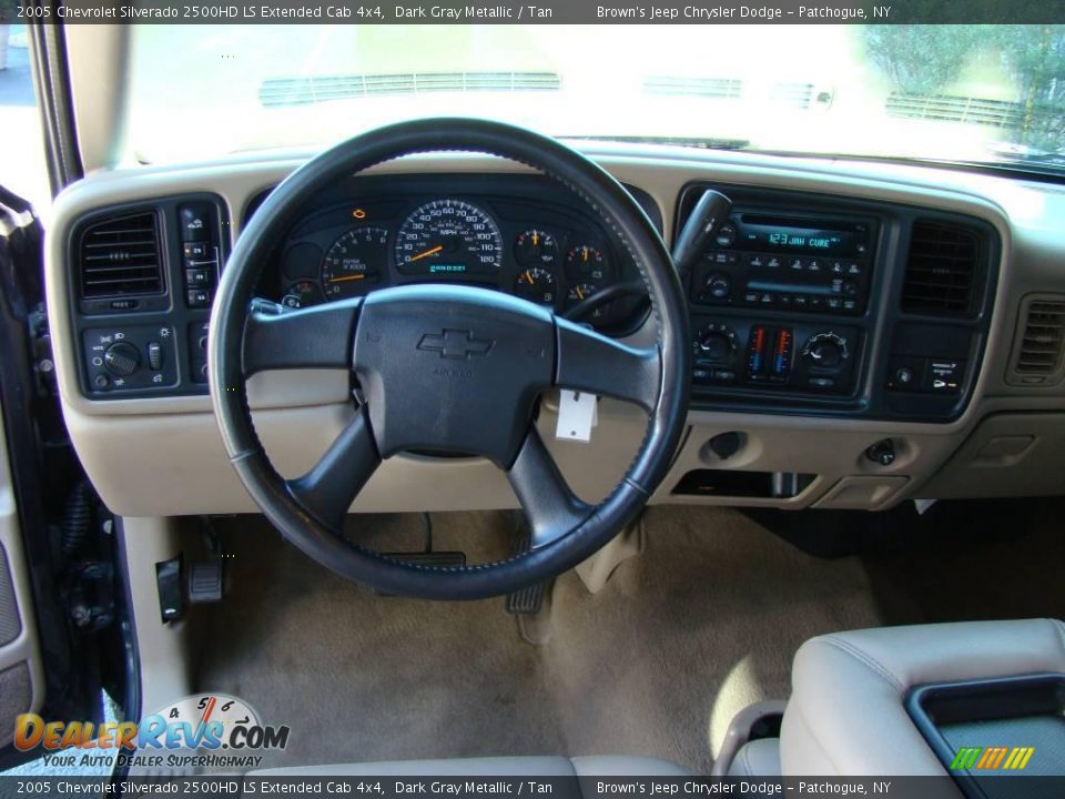 2005 Chevrolet Silverado 2500HD LS Extended Cab 4x4 Dark Gray Metallic / Tan Photo #12