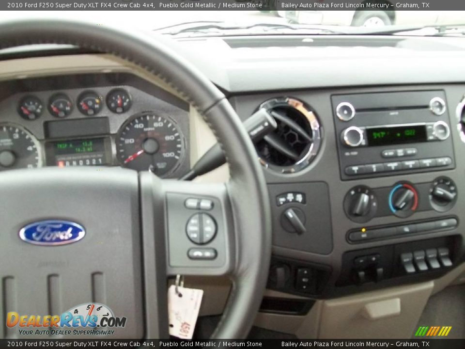 2010 Ford F250 Super Duty XLT FX4 Crew Cab 4x4 Pueblo Gold Metallic / Medium Stone Photo #3