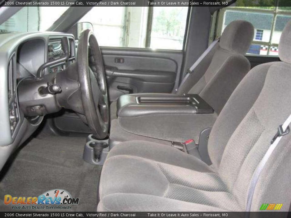 2006 Chevrolet Silverado 1500 LS Crew Cab Victory Red / Dark Charcoal Photo #2