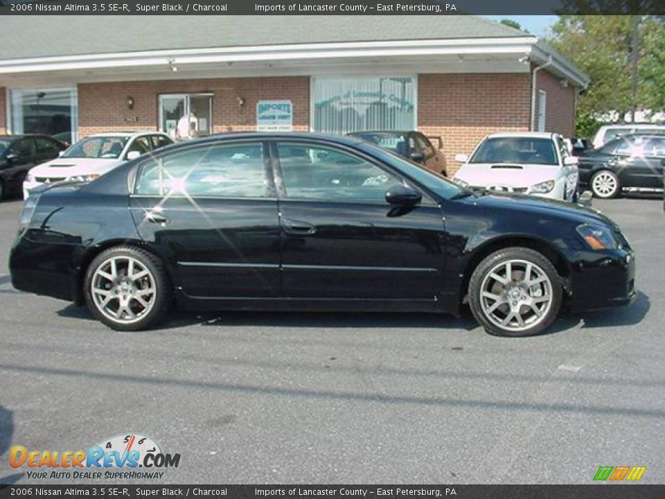 2006 Nissan Altima 3.5 SE-R Super Black / Charcoal Photo #10