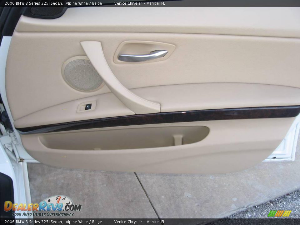2006 BMW 3 Series 325i Sedan Alpine White / Beige Photo #13
