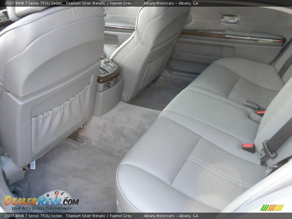 2007 BMW 7 Series 750Li Sedan Titanium Silver Metallic / Flannel Grey Photo #11