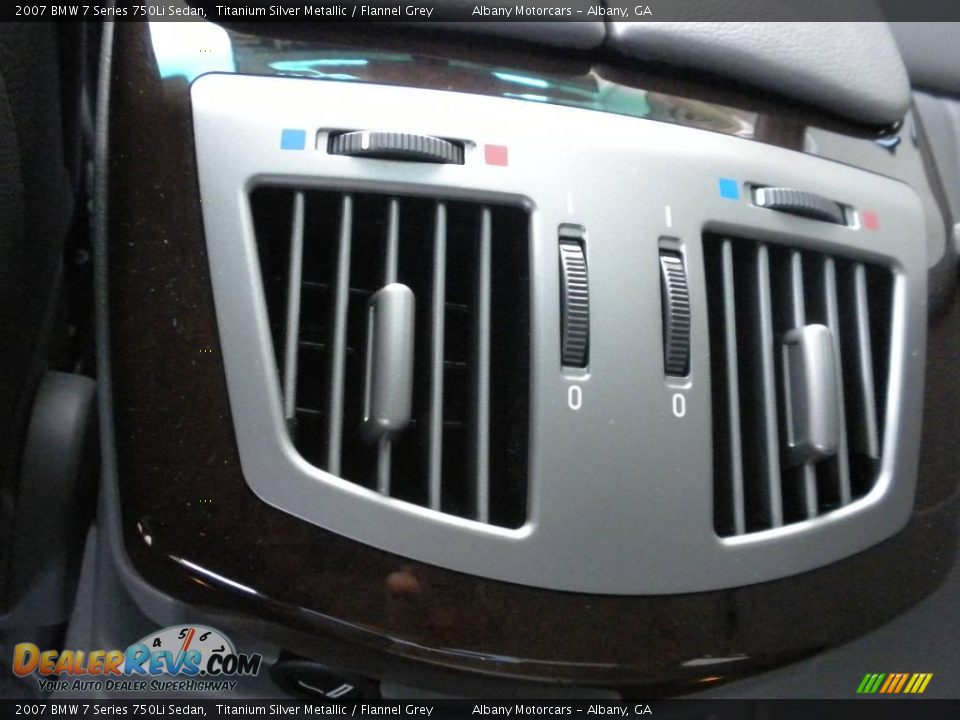 2007 BMW 7 Series 750Li Sedan Titanium Silver Metallic / Flannel Grey Photo #12