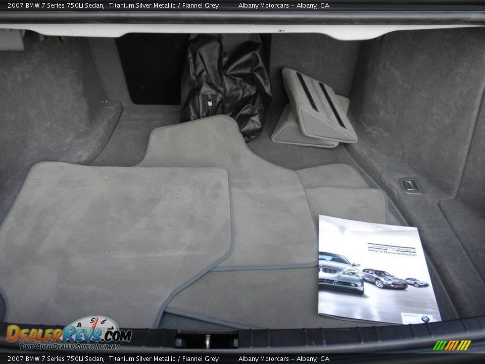 2007 BMW 7 Series 750Li Sedan Titanium Silver Metallic / Flannel Grey Photo #21