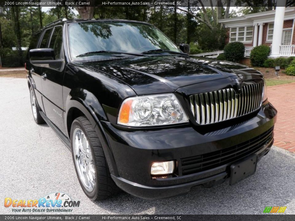 2006 Lincoln Navigator Ultimate Black / Camel Photo #11