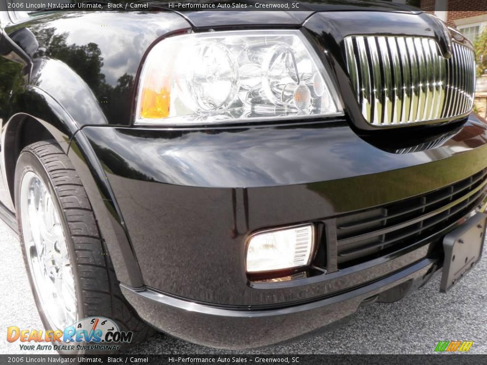 2006 Lincoln Navigator Ultimate Black / Camel Photo #14