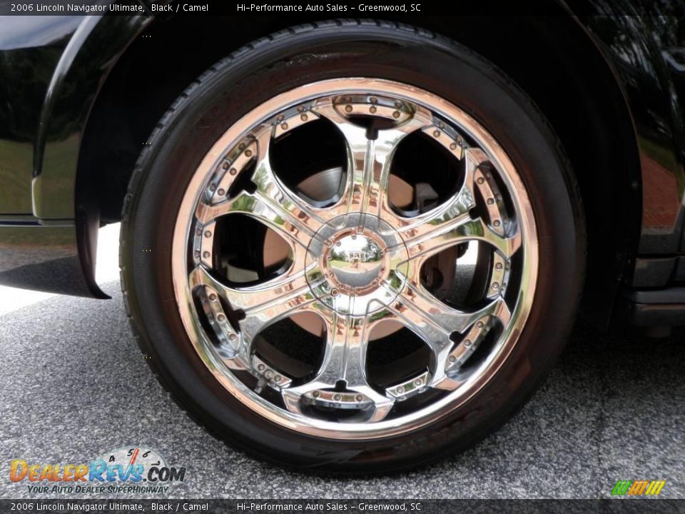 2006 Lincoln Navigator Ultimate Black / Camel Photo #25