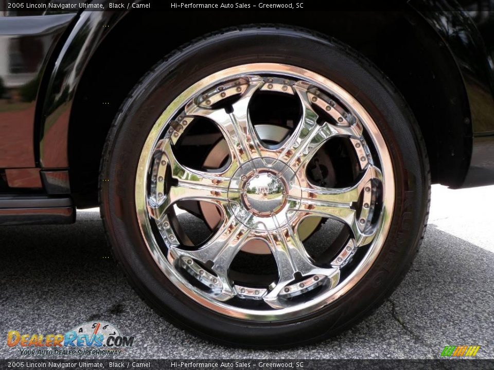 2006 Lincoln Navigator Ultimate Black / Camel Photo #26
