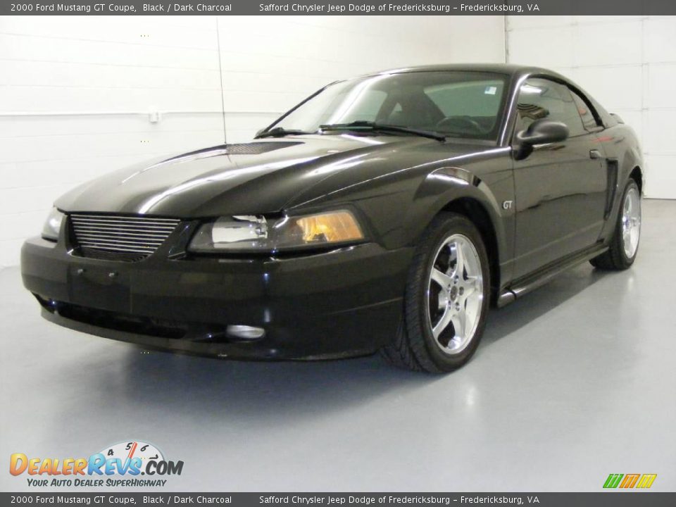 2000 Ford Mustang GT Coupe Black / Dark Charcoal Photo #1