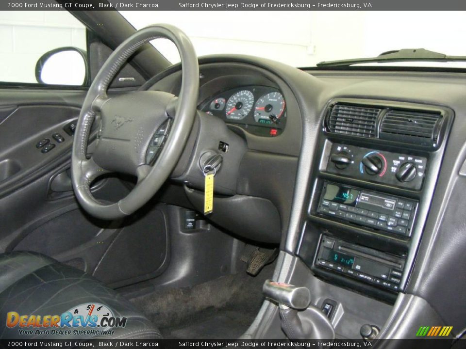 2000 Ford Mustang GT Coupe Black / Dark Charcoal Photo #14