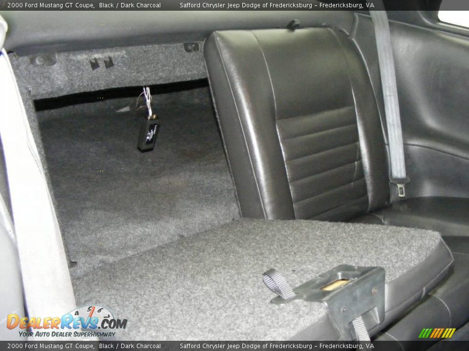 2000 Ford Mustang GT Coupe Black / Dark Charcoal Photo #18
