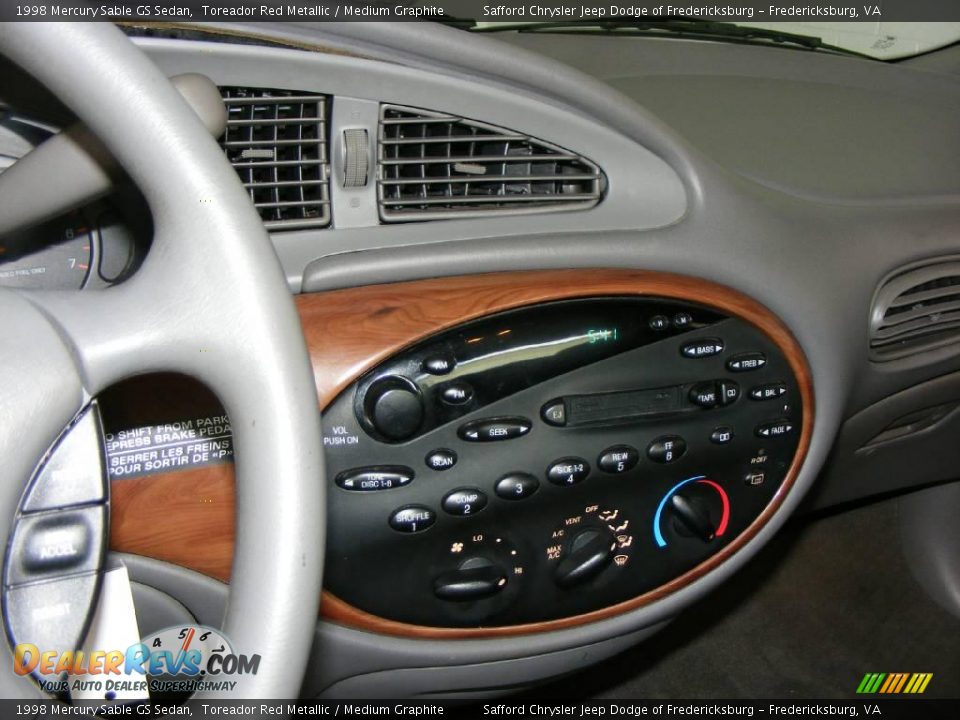 1998 Mercury Sable GS Sedan Toreador Red Metallic / Medium Graphite Photo #9
