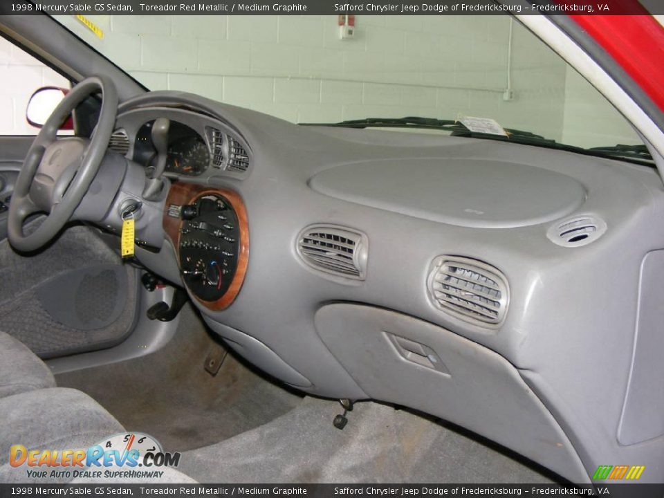 1998 Mercury Sable GS Sedan Toreador Red Metallic / Medium Graphite Photo #16