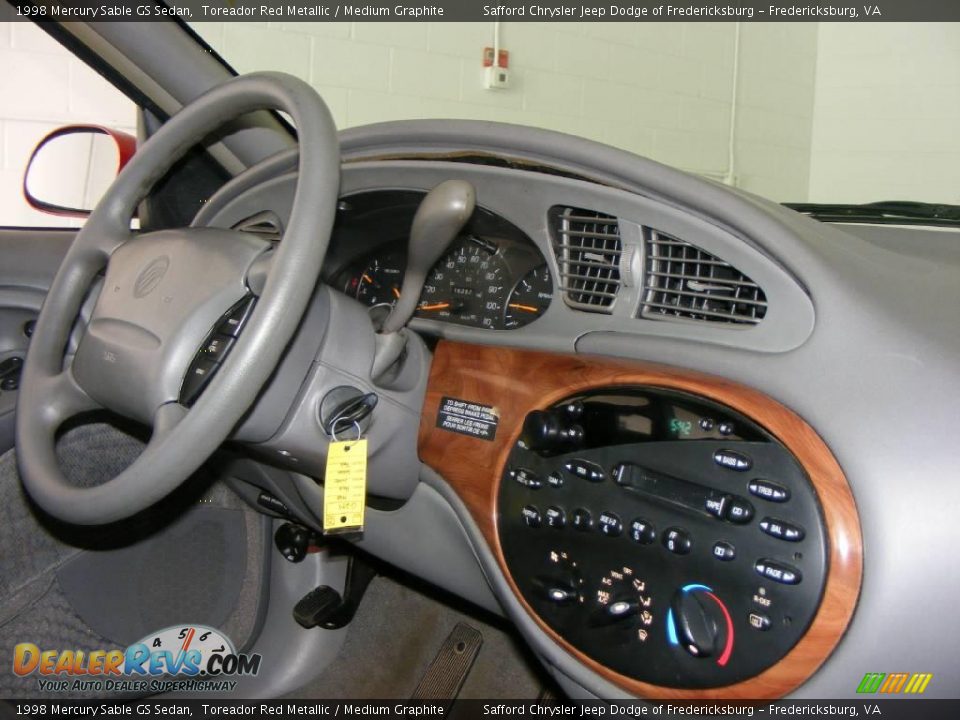 1998 Mercury Sable GS Sedan Toreador Red Metallic / Medium Graphite Photo #17