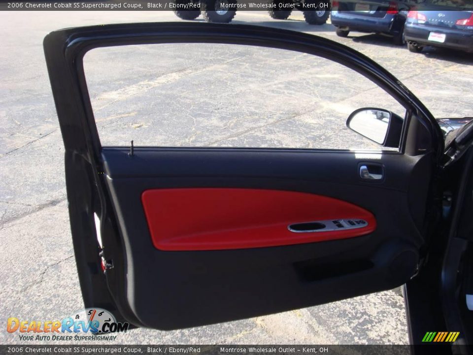 2006 Chevrolet Cobalt SS Supercharged Coupe Black / Ebony/Red Photo #18
