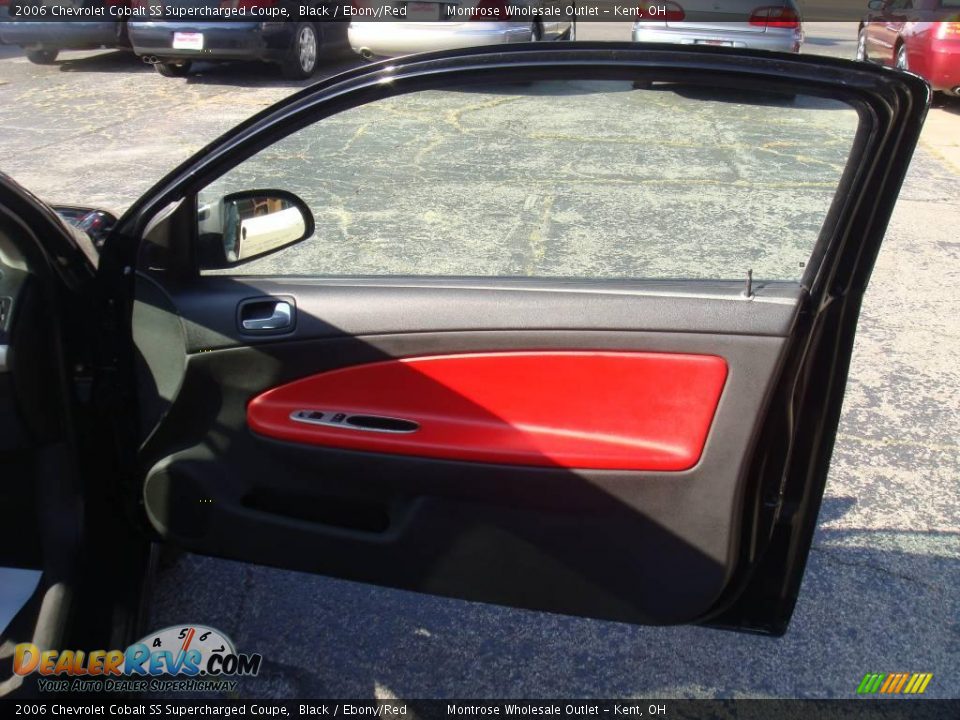 2006 Chevrolet Cobalt SS Supercharged Coupe Black / Ebony/Red Photo #19