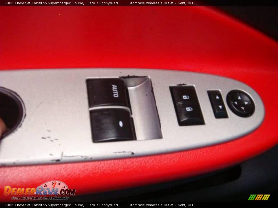 2006 Chevrolet Cobalt SS Supercharged Coupe Black / Ebony/Red Photo #20