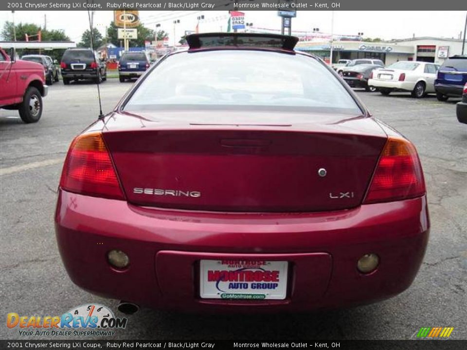 2001 Chrysler Sebring LXi Coupe Ruby Red Pearlcoat / Black/Light Gray Photo #4