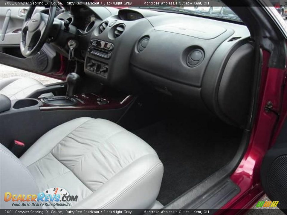 2001 Chrysler Sebring LXi Coupe Ruby Red Pearlcoat / Black/Light Gray Photo #19