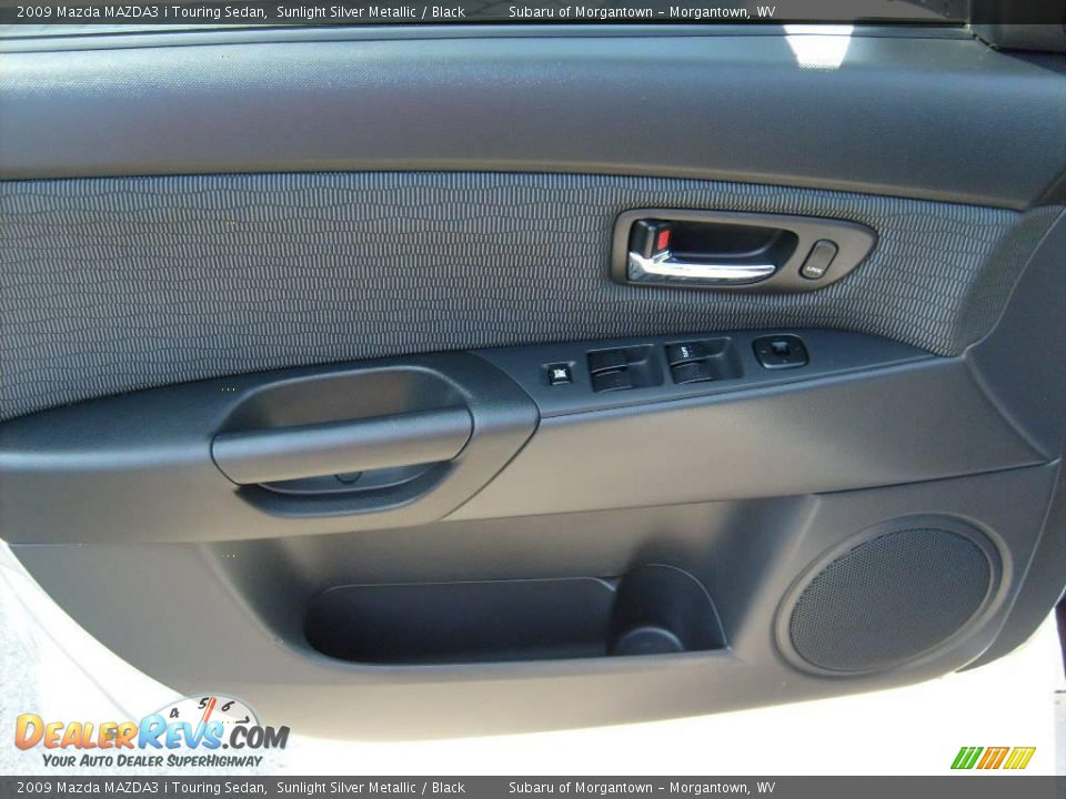 2009 Mazda MAZDA3 i Touring Sedan Sunlight Silver Metallic / Black Photo #12