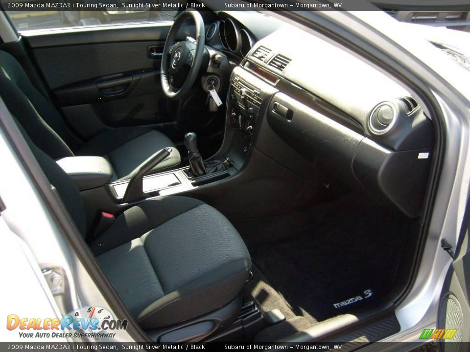 2009 Mazda MAZDA3 i Touring Sedan Sunlight Silver Metallic / Black Photo #18