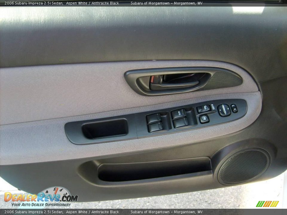 2006 Subaru Impreza 2.5i Sedan Aspen White / Anthracite Black Photo #12