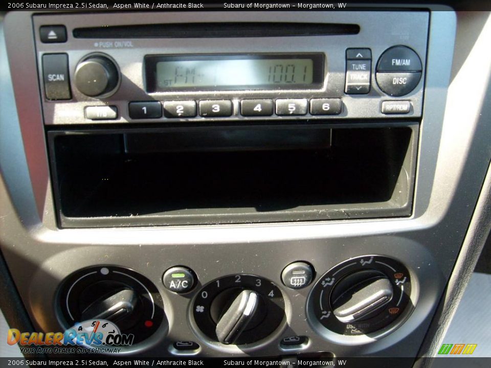 2006 Subaru Impreza 2.5i Sedan Aspen White / Anthracite Black Photo #19
