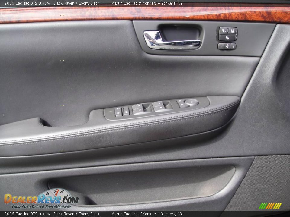 2006 Cadillac DTS Luxury Black Raven / Ebony Black Photo #10