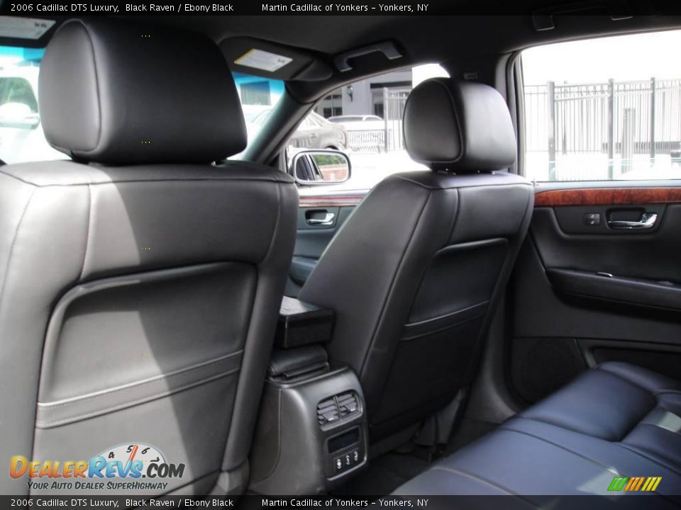 2006 Cadillac DTS Luxury Black Raven / Ebony Black Photo #17