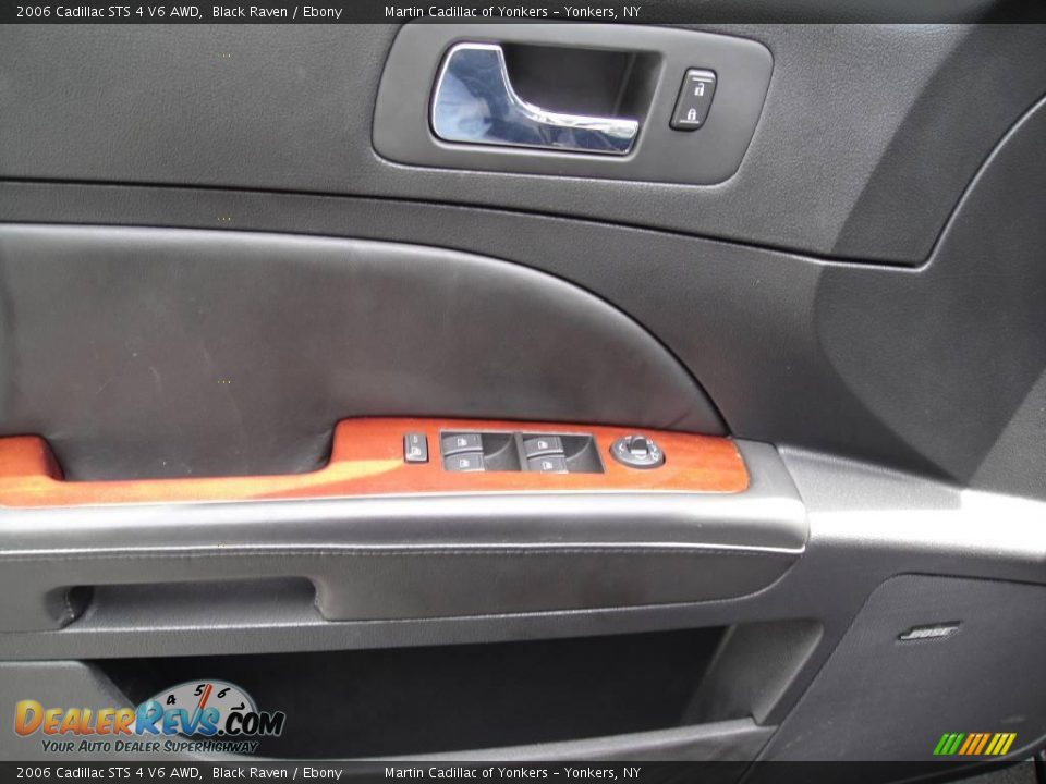 2006 Cadillac STS 4 V6 AWD Black Raven / Ebony Photo #10
