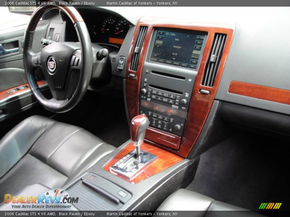 2006 Cadillac STS 4 V6 AWD Black Raven / Ebony Photo #24