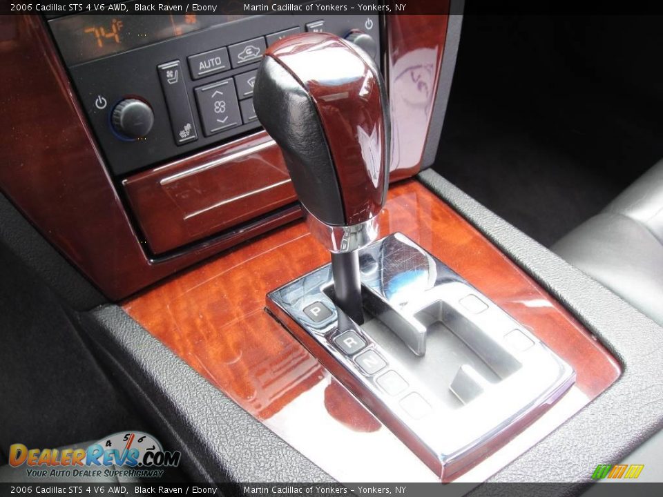 2006 Cadillac STS 4 V6 AWD Black Raven / Ebony Photo #26